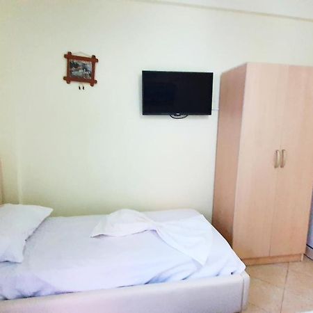 Vila Vera Durres Exterior photo
