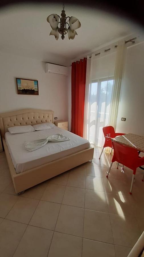 Vila Vera Durres Exterior photo